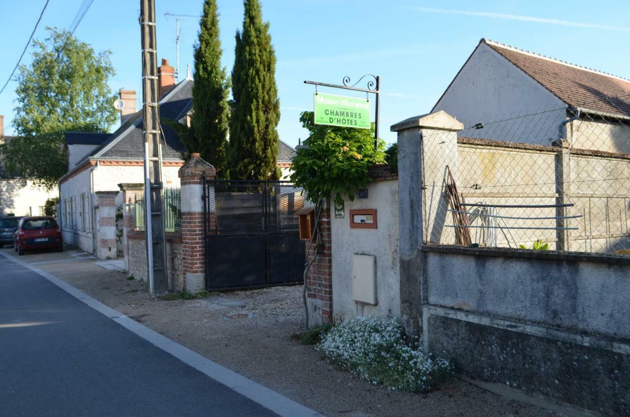 Maison D'Autrefois Mareau-aux-Prés Exterior foto