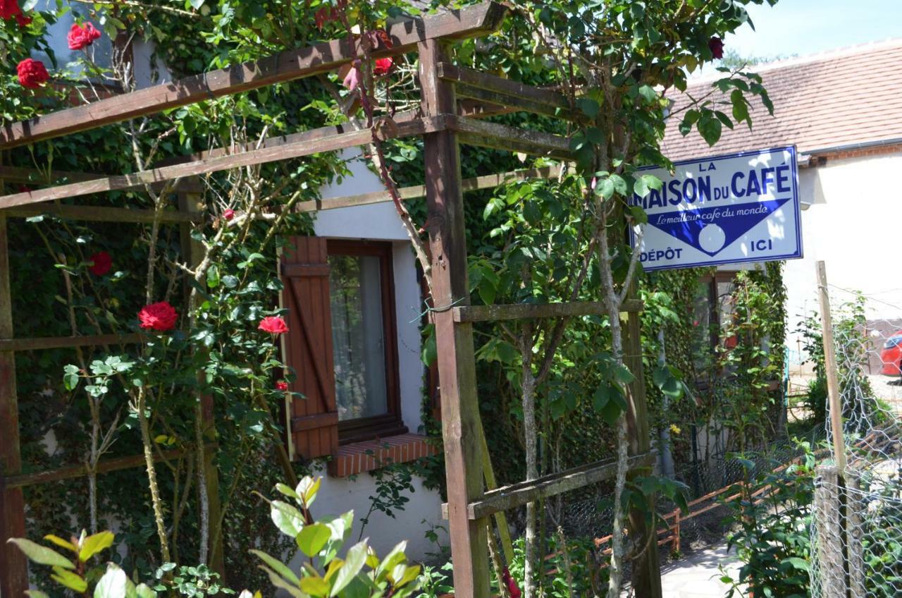 Maison D'Autrefois Mareau-aux-Prés Exterior foto